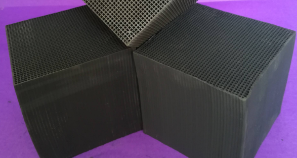 為什么蜂窩活性炭碘值越高價格越高呢？